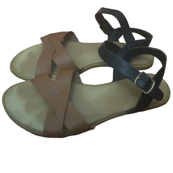 DLG leather strap sandals size 6 - Picture 2 of 3